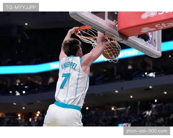 詹杜库巅峰对决时代渐远，联盟关注哪些超级新星将接班延续对决话题